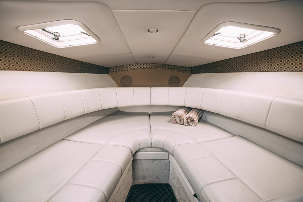 Катер Formula 260 «Magnum» image- 13